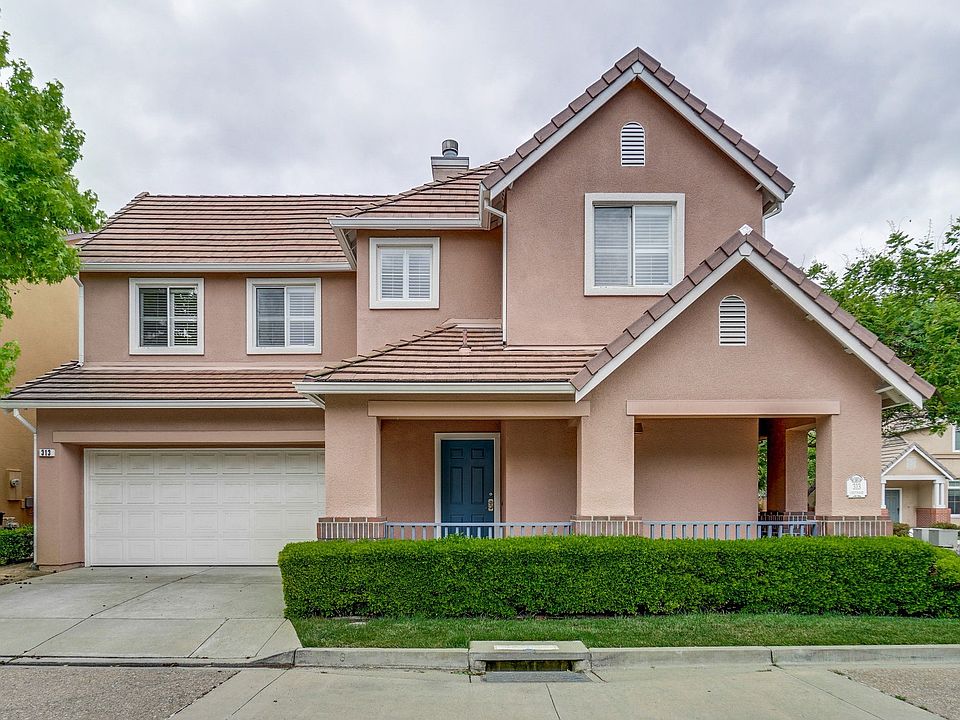 1st image of 313 Chetwood Dr
