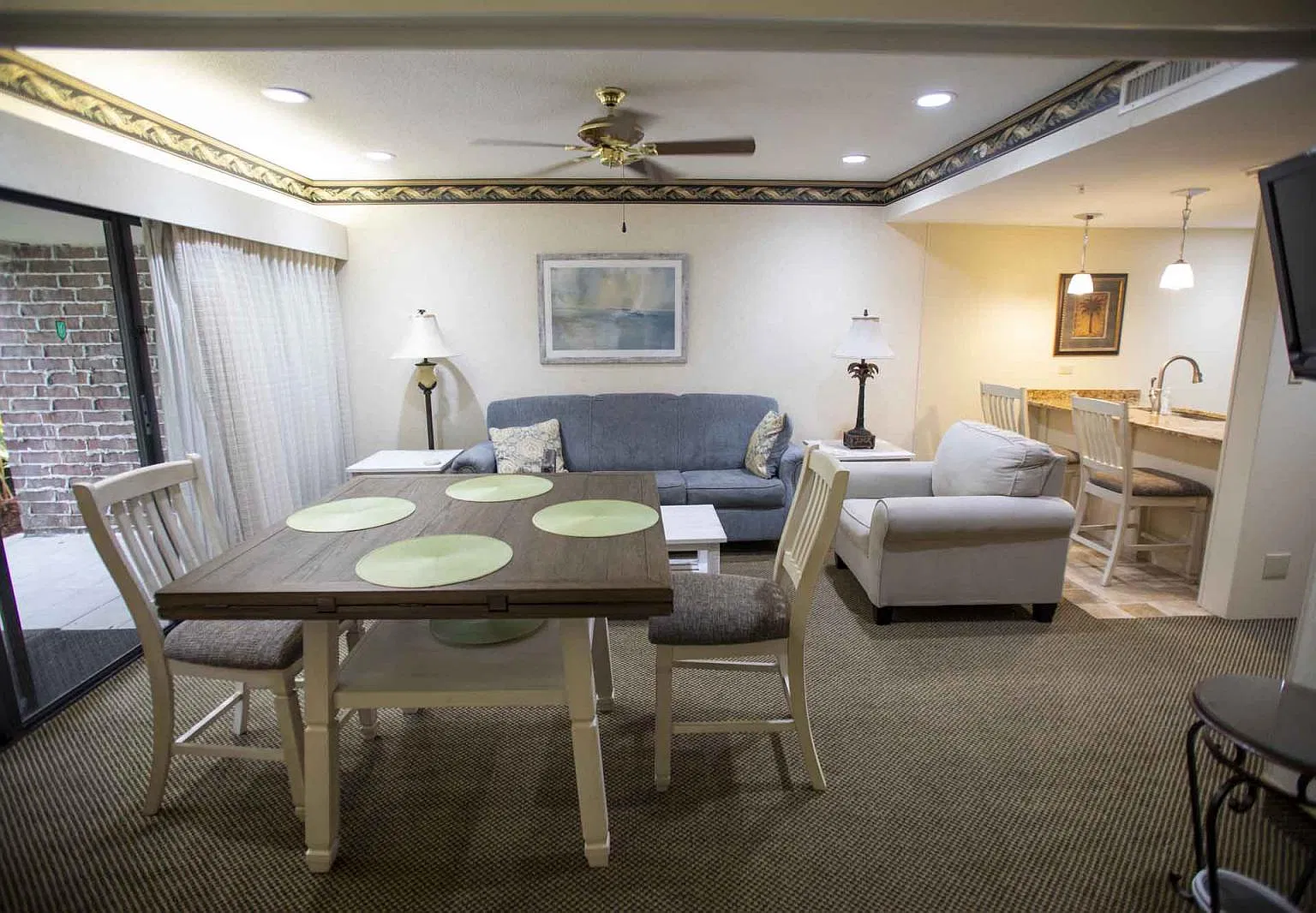 1 bed, 610 sqft, $1,470 — Photo 2