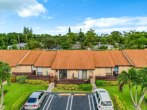 620 Sea Pine Way #C, Greenacres, FL 33415