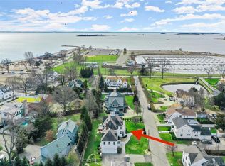 8 Apple Tree Trl, Westport, CT 06880