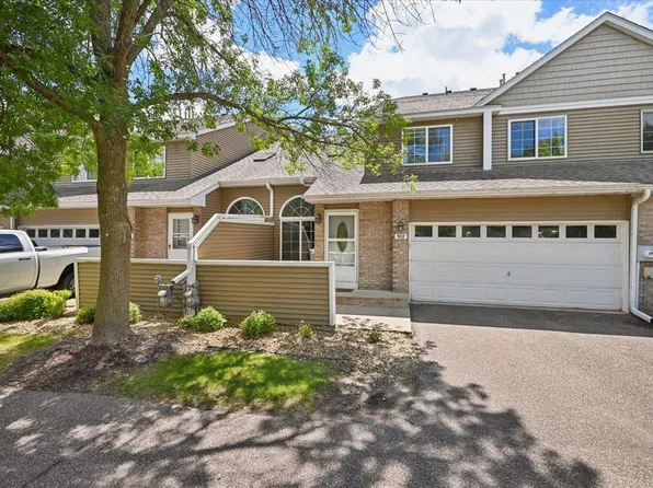 102 Primrose Ct, Vadnais Heights, MN 55127