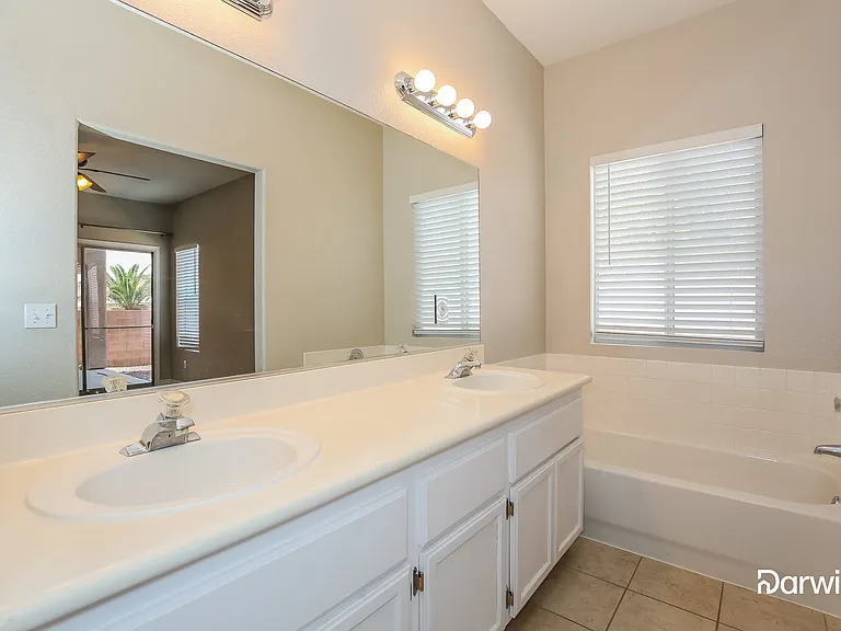 5022 Sail Rock Pl — Photo 9
