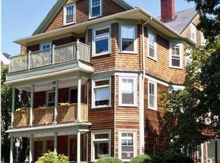 189 Morris Ave, Providence, RI 02906