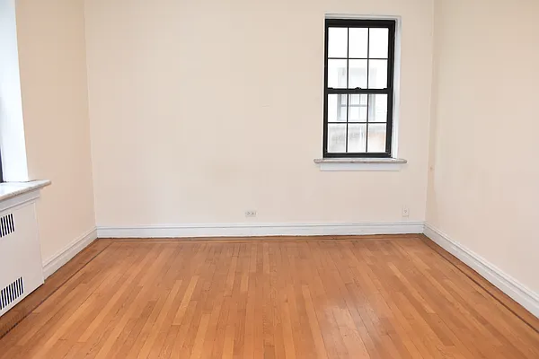 Rented by Brown Harris Stevens | media 18