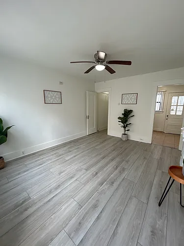 2075 Torrance Blvd #G Photo 1 2075 Torrance Blvd #G Photo 1