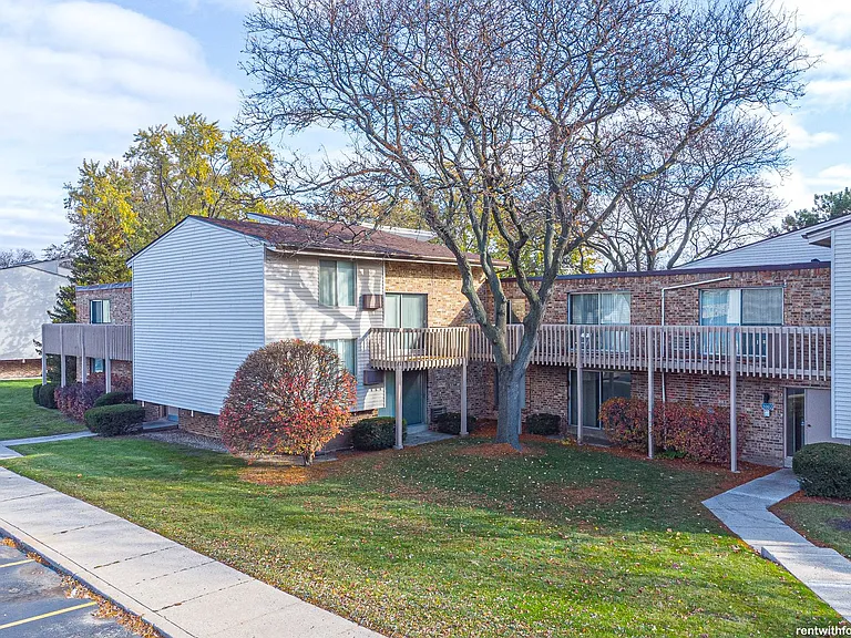 Apple Ridge Apartments — Photo 15