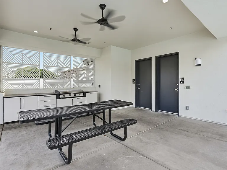 Community BBQ & Picnic Area