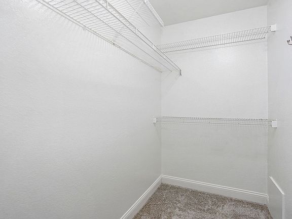 5th image of 3294 Devonwood Hls NE APT B