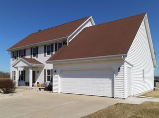 2838 108th St, Franksville, WI 53126