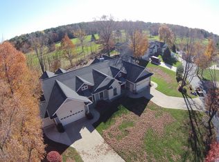 3393 Maple Greens Dr, Saugatuck, MI 49453