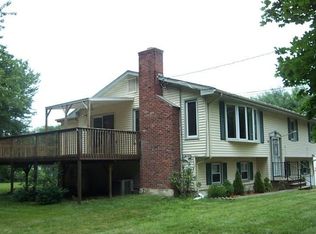 14 Dayton Hill Rd, Northford, CT 06472