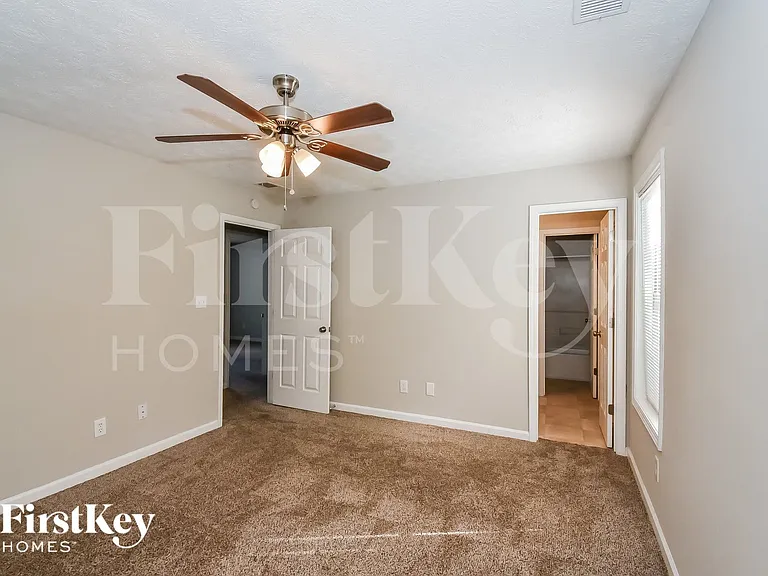 189 Bay Court Dr — Photo 6