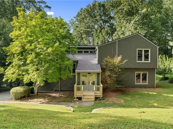 3461 Salem Trce, Marietta, GA 30062