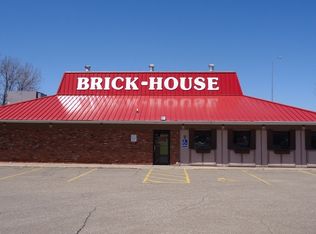 810 W 4th St, Redfield, SD 57469