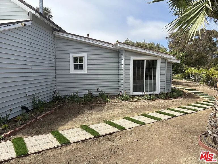 29637 Pacific Coast Hwy — Photo 17