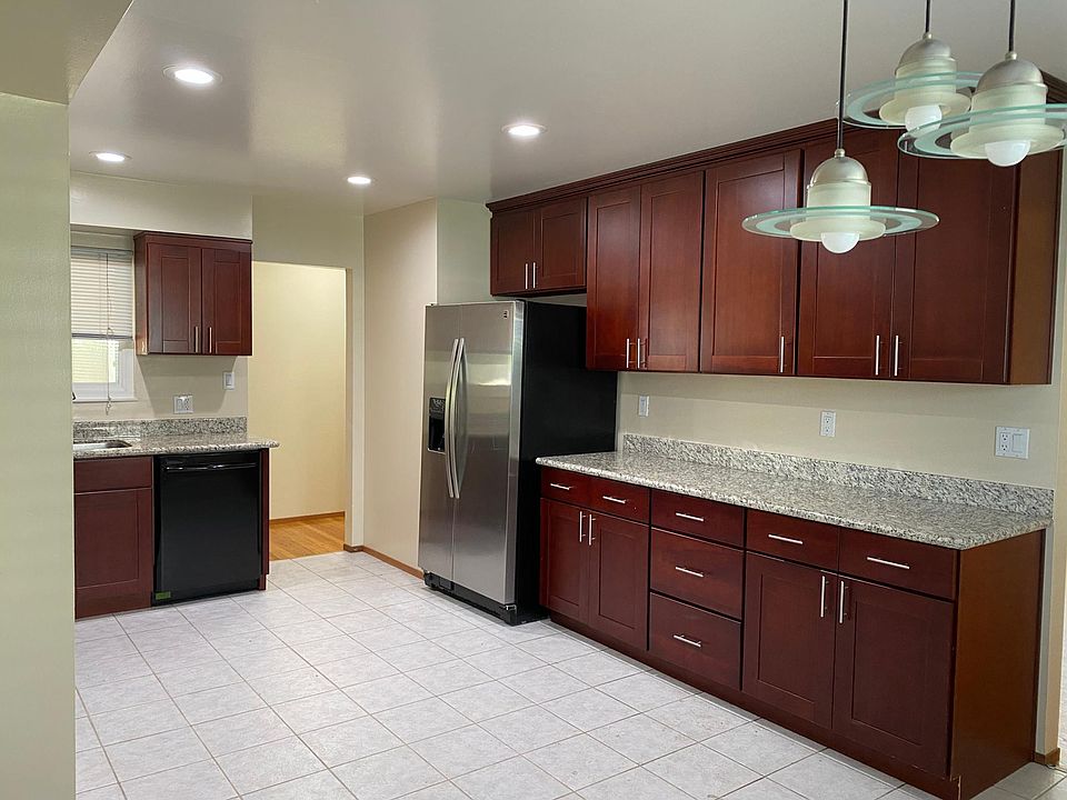 1st image of 6363 Atherwood Ave