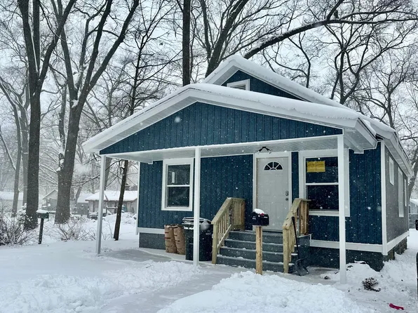 1861 Elwood St, Muskegon, MI 49442