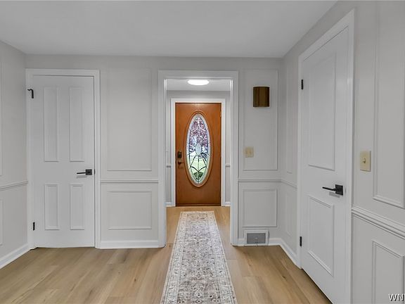 5th image of 4794 Clifton Pkwy
