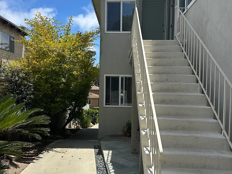 2103 Carnegie Ln #4 — Photo 16