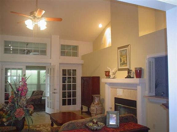 3rd image of 7465 Pebble Beach Dr