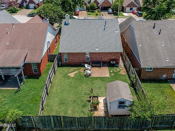 2nd image of 7823 Chesterfield Dr S