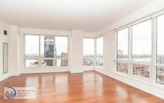 Rented by Metropolitan Property Group | media 51