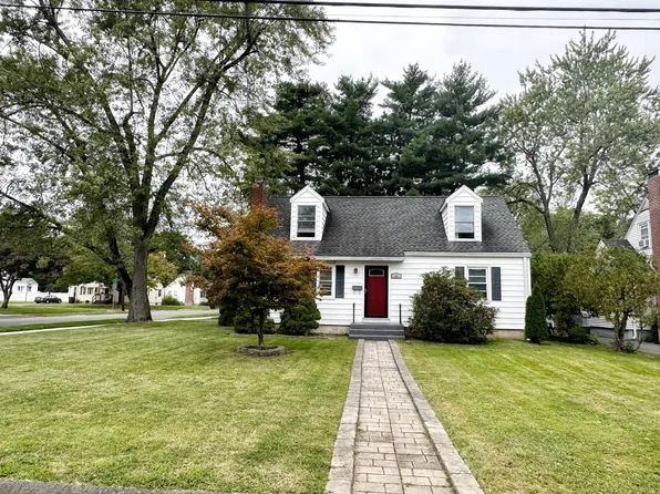 43 Brian Rd, West Hartford, CT 06110