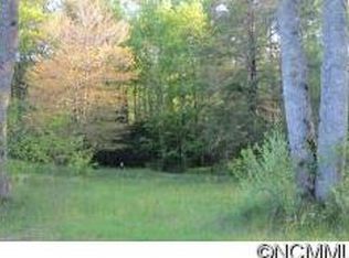 146 Laurel Dr, Sapphire, NC 28774
