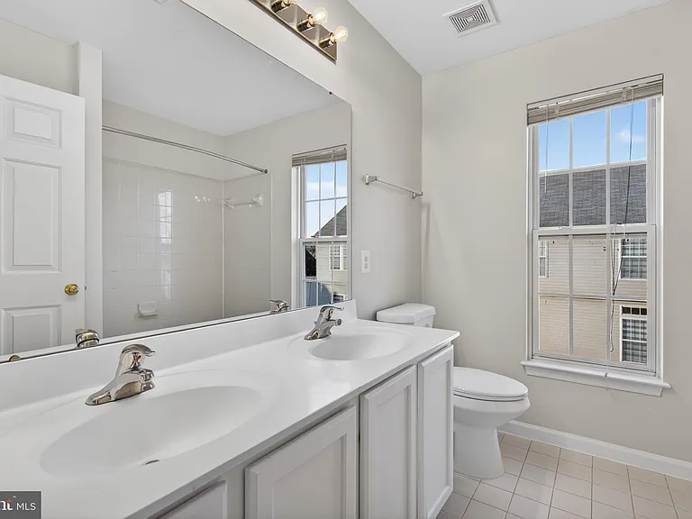 25278 Boldness Ct — Photo 35