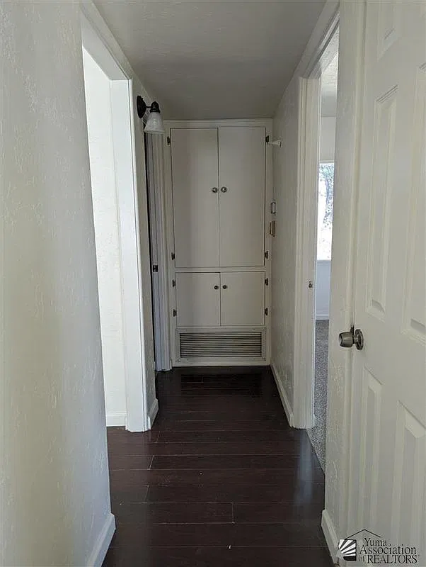3 bed, 2.0 bath, 1366 sqft, $1,499 — Photo 4