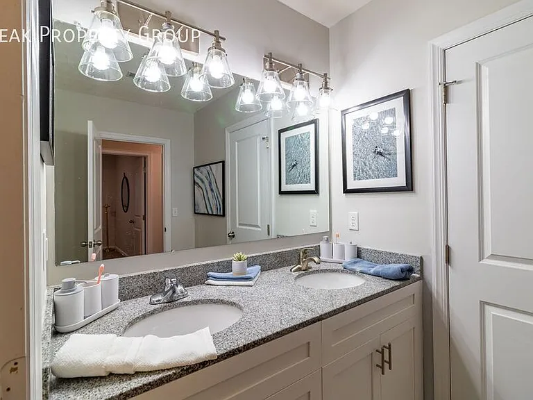 250 Chittenden Ave — Photo 52
