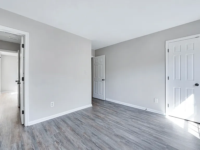 4304 Presley Ct #D — Photo 16