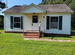 421 Parkburg Rd, Pinson, TN 38366