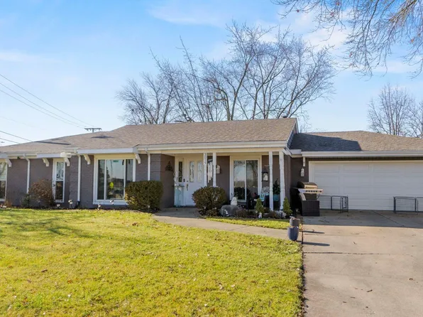 3015 Arrowwood Dr, Fort Wayne, IN 46815