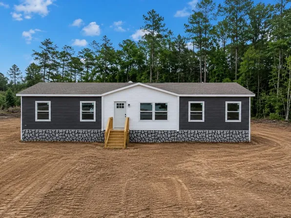 1327 Rabbit Ln., Conway, SC 29526