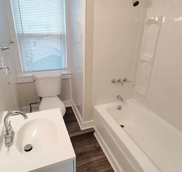 1206 Middle St — Photo 10