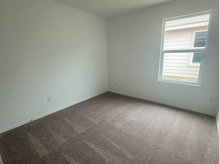2420 Hunter Peak — Photo 19