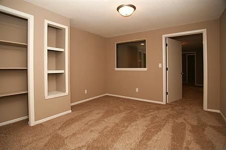 4th image of 10603 Quincy Blvd NE