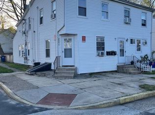 231 Broad St, Beverly, NJ 08010