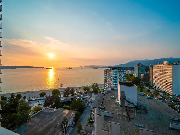 1221 Bidwell St #1506, Vancouver, BC V6G 0B1