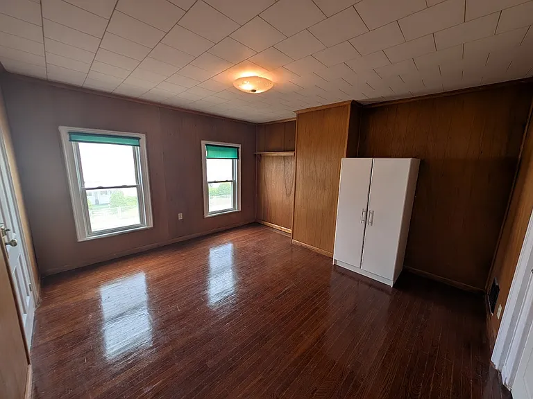 23 Rutherford St #2 — Photo 2
