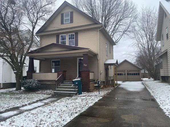 1269 Edgewood St NE, Warren, OH 44483