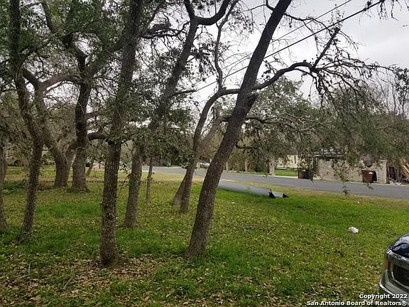 2nd image of 742 Nakoosa Dr