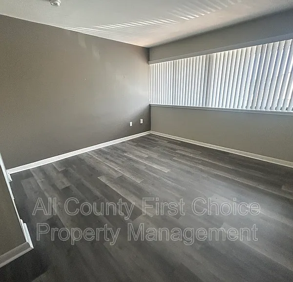 782 Village Lake Ter #203 — Photo 7