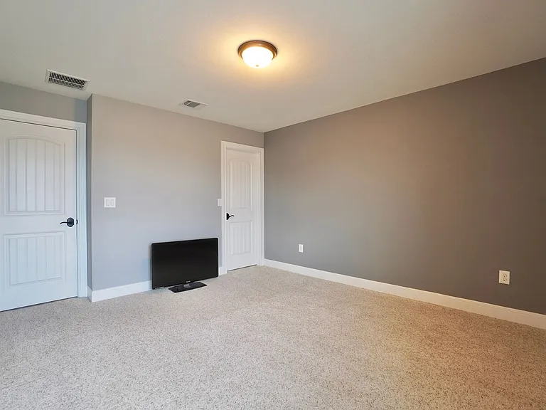 7016 Lickeen Ct — Photo 28