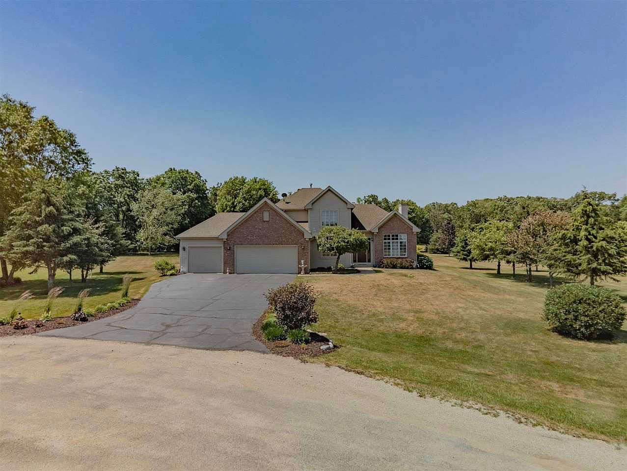 7048 E Executive Ct, Stillman Valley, IL 61084 Zillow