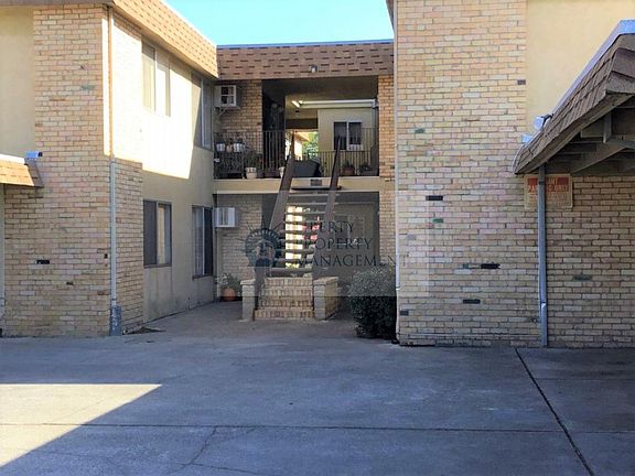 2nd image of 1012 S Hutchins St APT 2