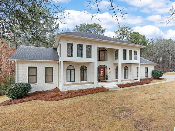 2nd image of 176 New Hope Mountain Rd