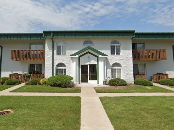 2851 Heritage Dr APT 2C, Joliet, IL 60435