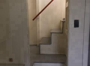 2979 Koali Rd APT D, Honolulu, HI 96826